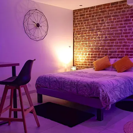 Gary Suite - Studio Cosy, Spa Et Jardin Privatif A 4 Min De Cambrai Awoingt Exterior photo