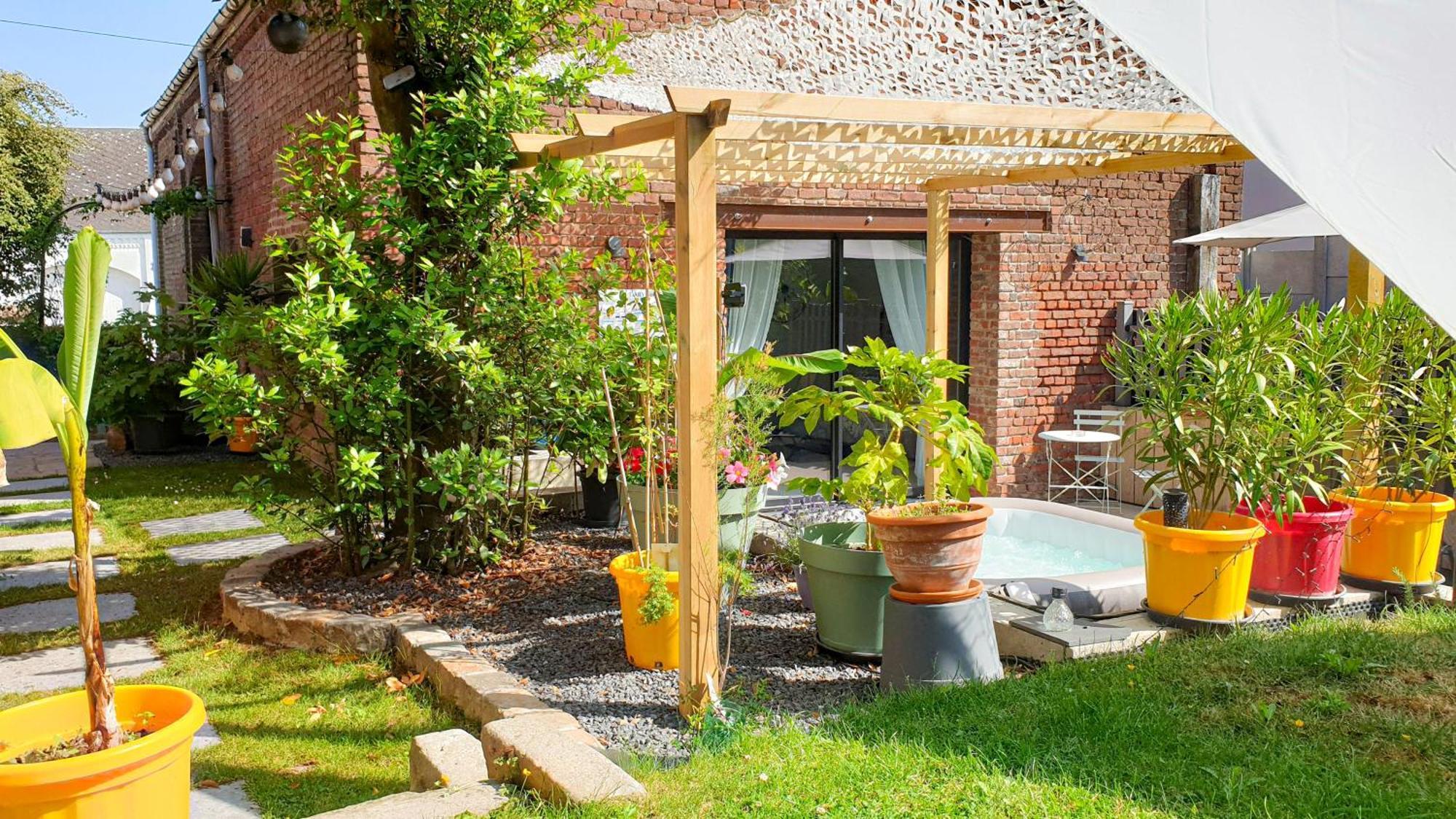 Appartement Gary - Cosy, Et Jardin Privatif A 4 Min De Cambrai *